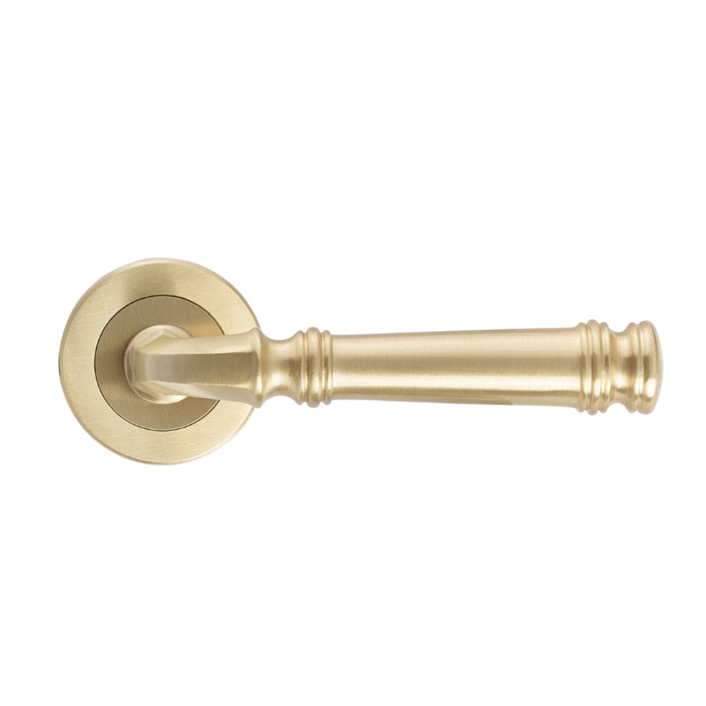 Tuscany Lever on Rose in Satin Brass – warm-toned front door handle ideal for soft luxe interiors.